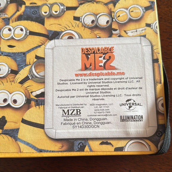 Minions Despicable Me 2 Universal Book Minions yellow Book journal Write diary - Picture 8 of 10